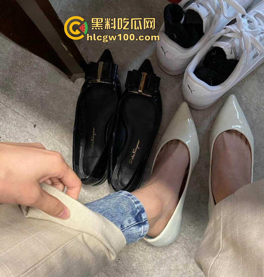 招商银行高管【廖飞】下海接客，42岁知识人妻风韵犹存，为还债变身金主圈高端玩物，嫩紧实知性风骚一条龙！-10