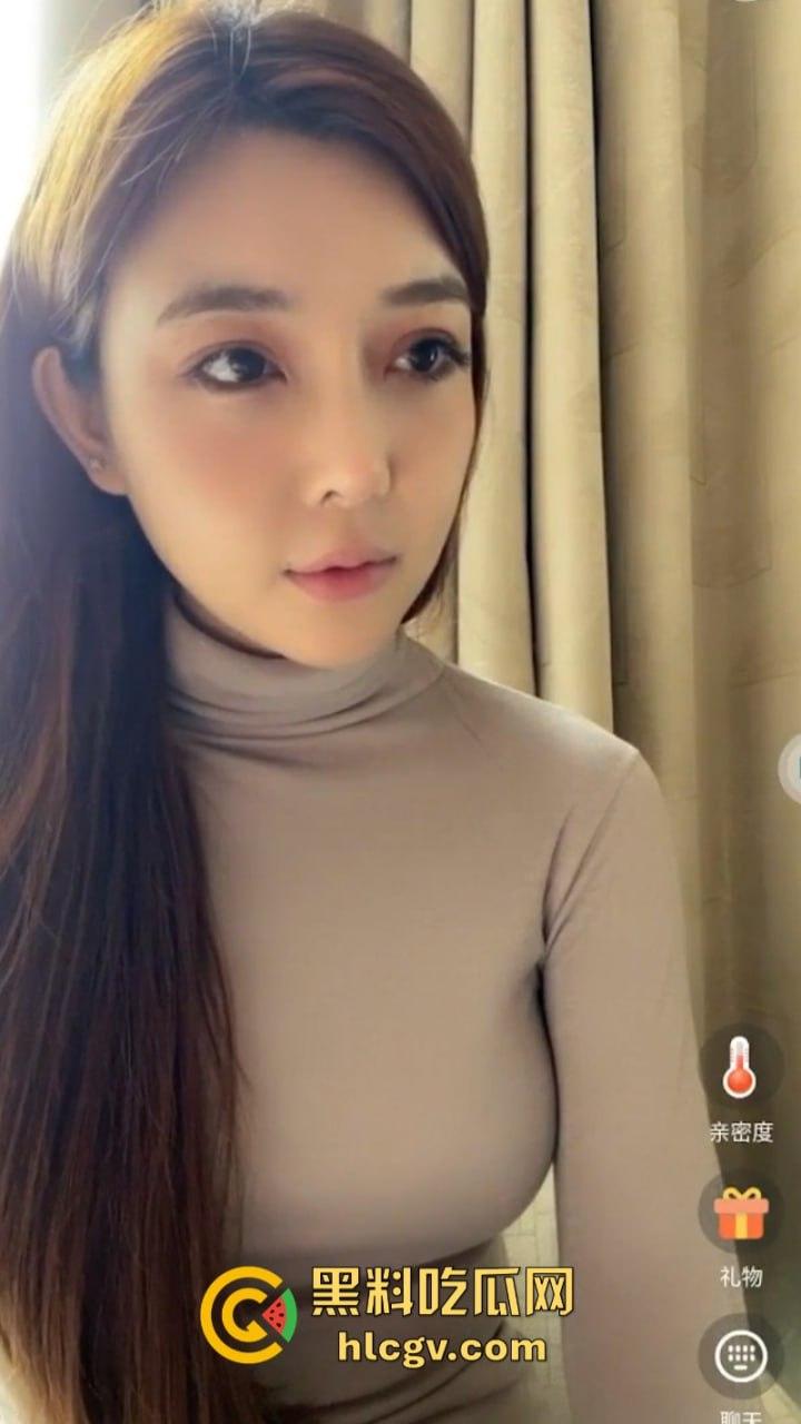 高端名媛【郑心蕾】高价福利视频实况转播 真实身份被扒 南昌大学女神竟是她-6