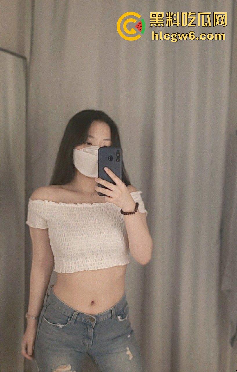 韩国留学生调教高颜值棒子人妻【朴秀英】白天端庄高贵装正经,晚上脱光跪地舔棒狂浪求操,被干到骚水乱飙!-1