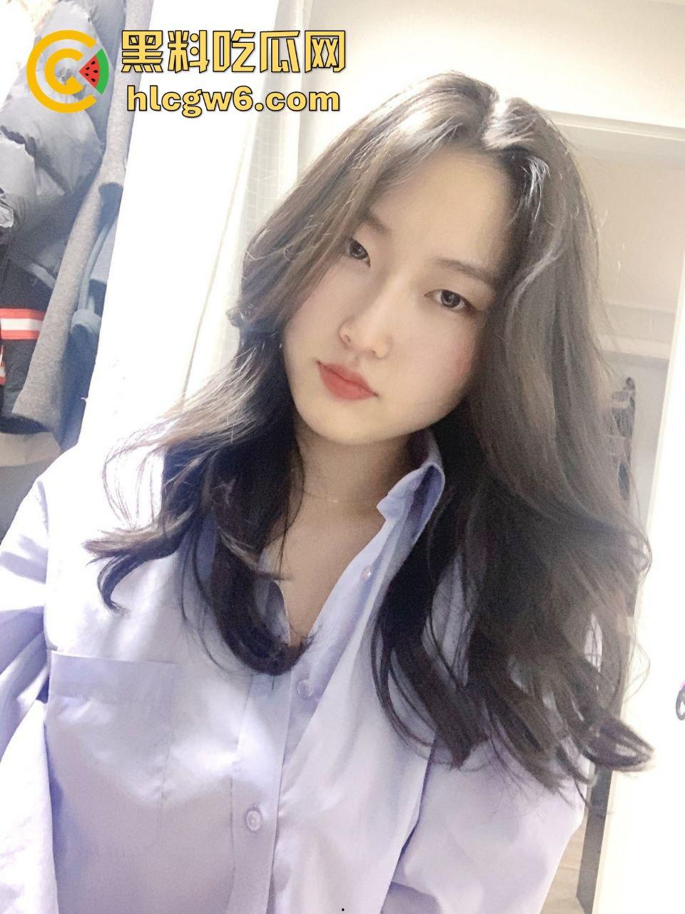 韩国留学生调教高颜值棒子人妻【朴秀英】白天端庄高贵装正经,晚上脱光跪地舔棒狂浪求操,被干到骚水乱飙!-7