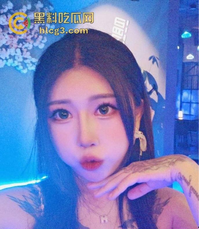 瓜友投稿:重庆江北区观音桥双飞高颜值姐妹花,极致享受让人回味无穷,真的是酸了!-2