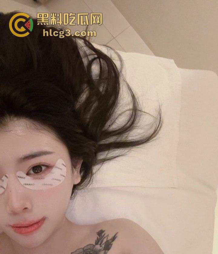 瓜友投稿:重庆江北区观音桥双飞高颜值姐妹花,极致享受让人回味无穷,真的是酸了!-4