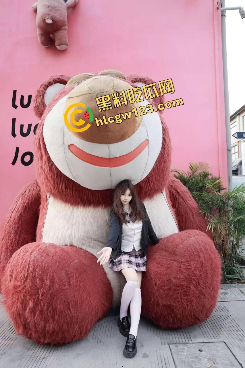 有个漫展女友是种什么体验？想日谁她就能变谁，今天是蕾姆，明天是草莓猫，每次日逼都像换了个人！-3