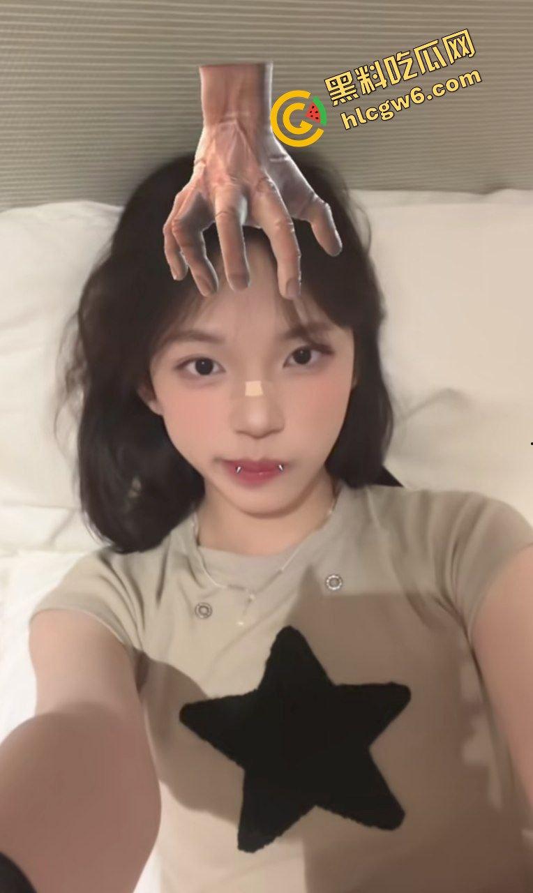 广西卫生职业大专反差骚鸡大二学生『陈晨』健身男友酒店拉手爆操骚逼！私拍性爱泄密流出！原创曝光！-3