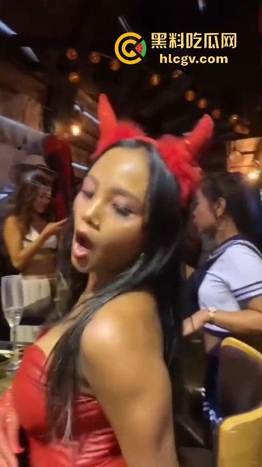 香港兰桂坊万圣节骚翻全场!骚逼骚鸡骚男齐聚,堪称老外的炮窝!-5