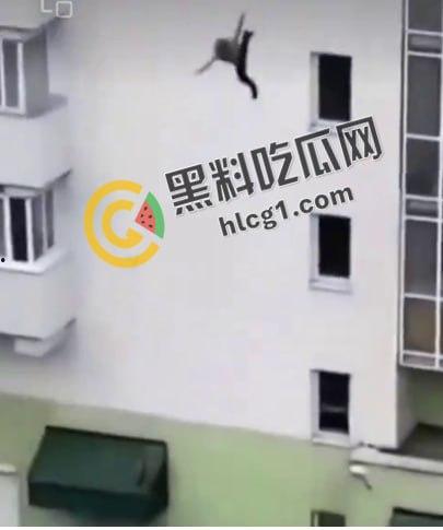 大连公安局交警支队政委张一辉在办公室九楼跳楼自杀，有人说畏罪自杀有人说被人所逼，瓜友们怎么看-5