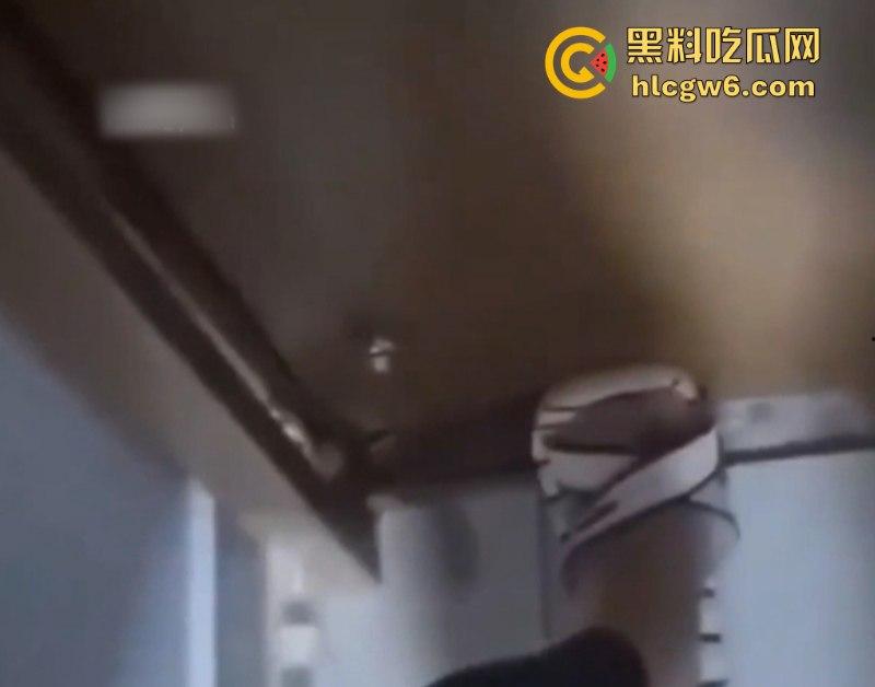 上海立达学院醉酒男子突袭女生宿舍硬闯撬门还强吻 耍完流氓完美隐身 校方:先删视频??-3