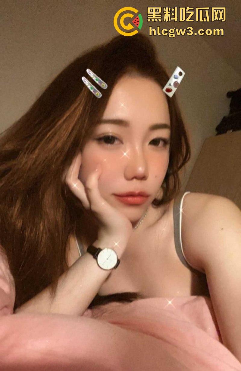 抖音网红【小温蒂】性感反差母狗 背着男朋友偷吃 口爆吞精舔脚毒龙 圆润美臀被疯狂后入！-5