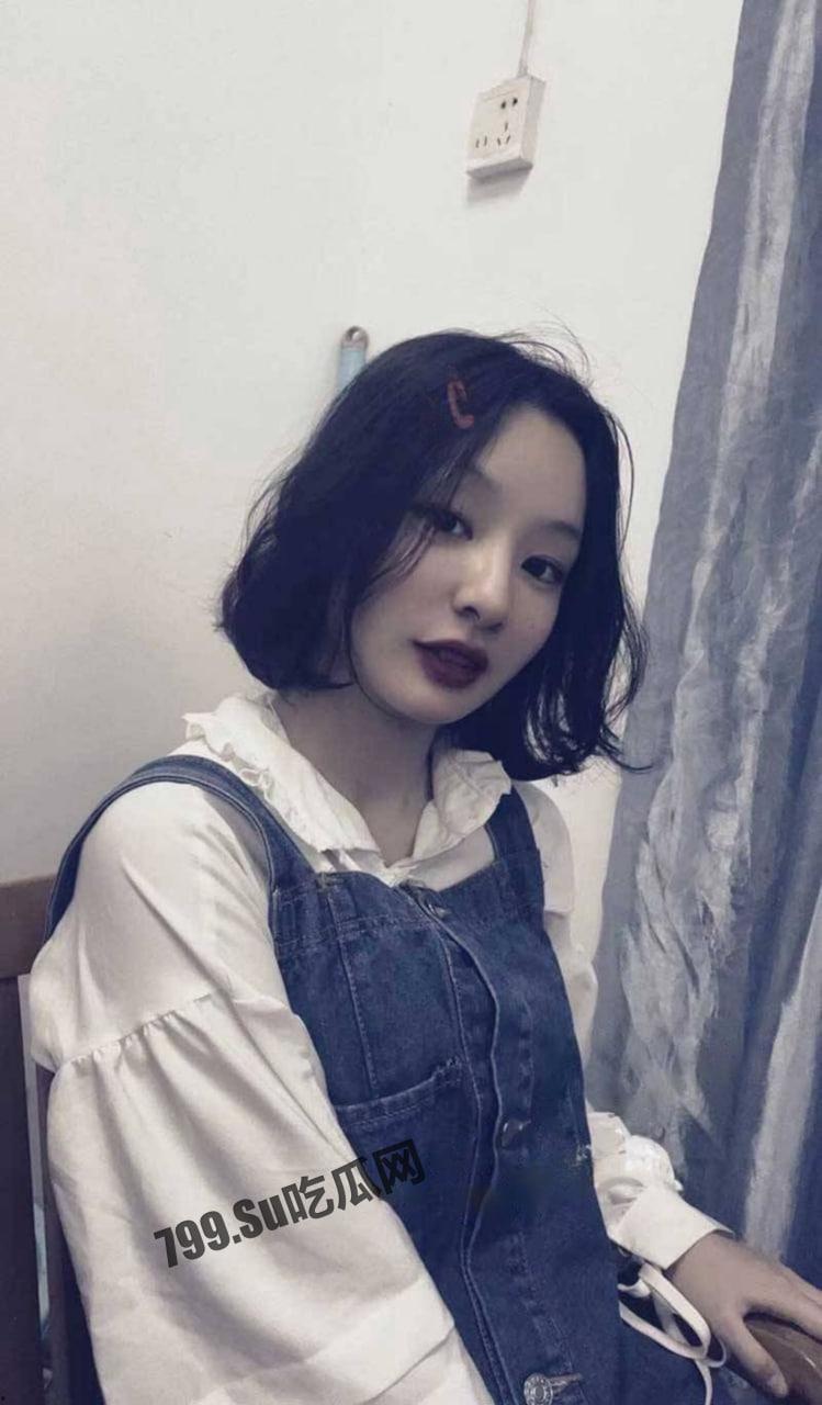 独家爆料！江西卫生职业技术学院 海后王欢欢 出轨多人！男友曝光母狗调教视频！-8