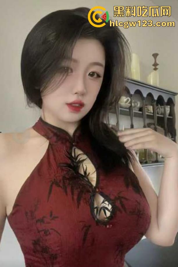 海角论坛【叔嫂乱伦 】大神民宿偷情旗袍肥美嫂子, 骚穴掰开求操 内射骚逼 对白堪比小电影!-1