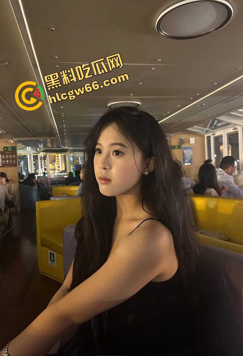 丽水骚货【俞佳林】白虎嫩逼内射疯传，口交舔到腿发软，粉嫩小穴夹鸡巴夹到爆浆！-13