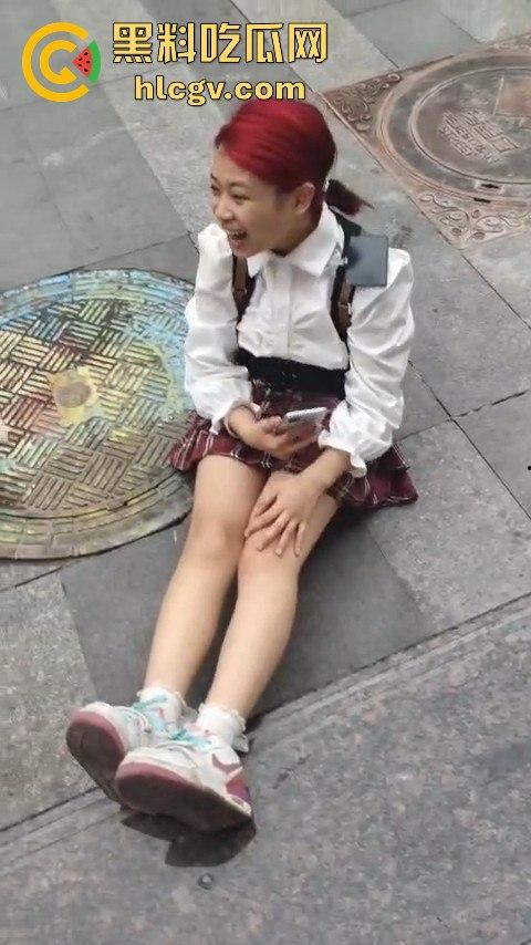 瓜友爆料河北石家庄07年出生的【王玉媌】,疑似群P上瘾却不嫌丢人,身上衣服全是炮友赠送!-11