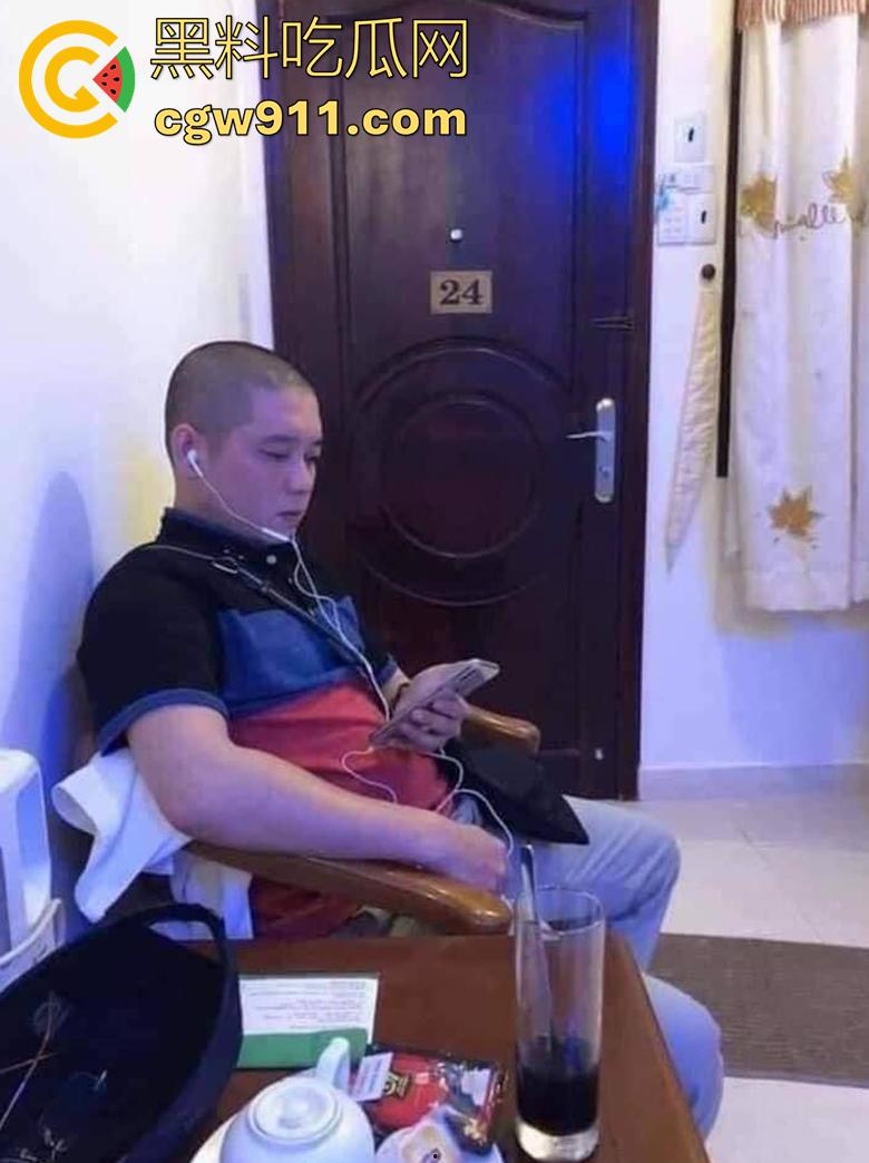 四川佛教协会副会长【释照杰】，和女主播骚妇发生关系，被其老公偷拍敲诈，心疼钱报警结果视频被曝光！-7