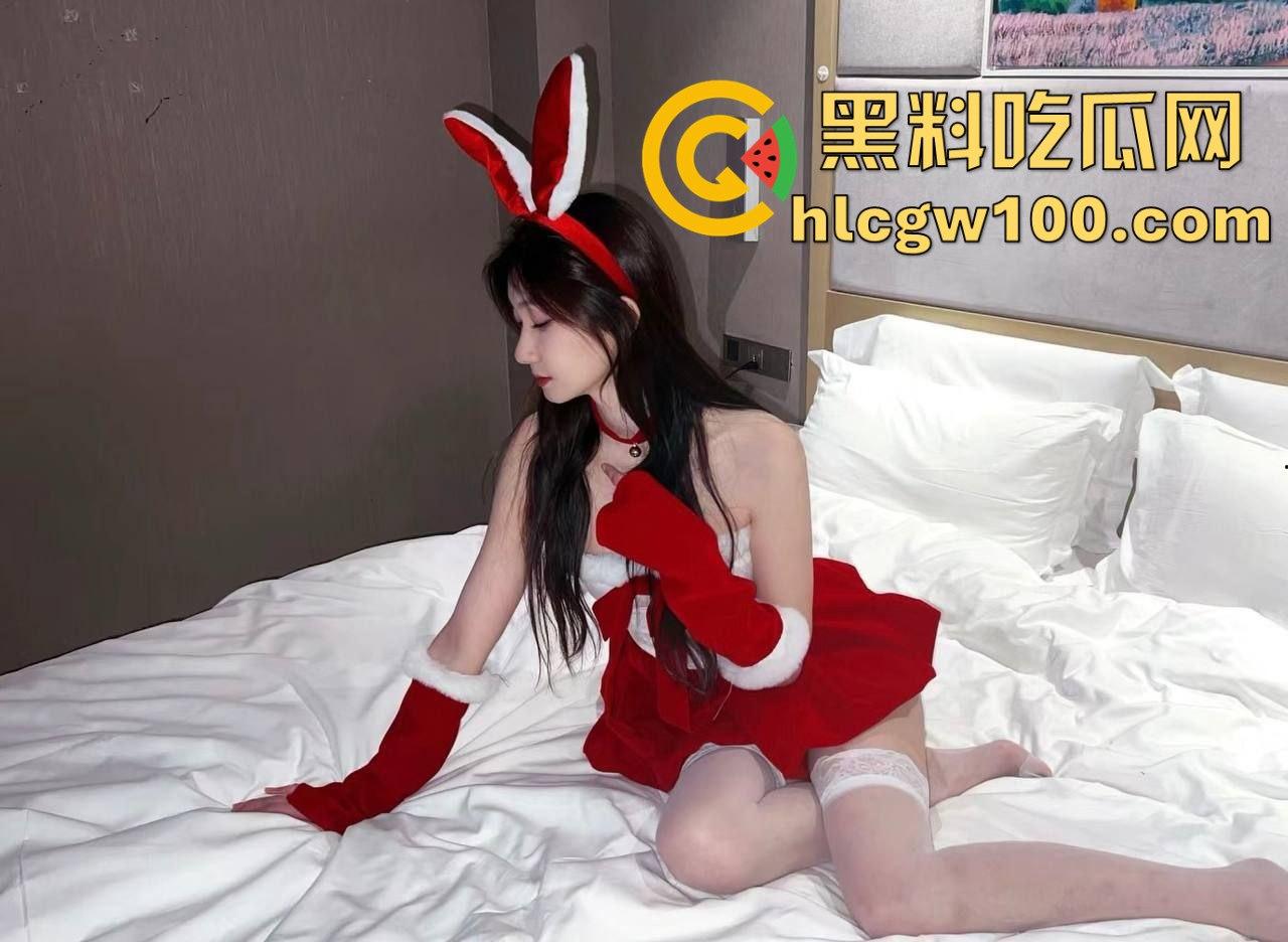 圣诞节小麋鹿翻车指南，苹果吃成香蕉，豆浆一口干，最后天选射手座牛马孩子直接预约2042高考！-7