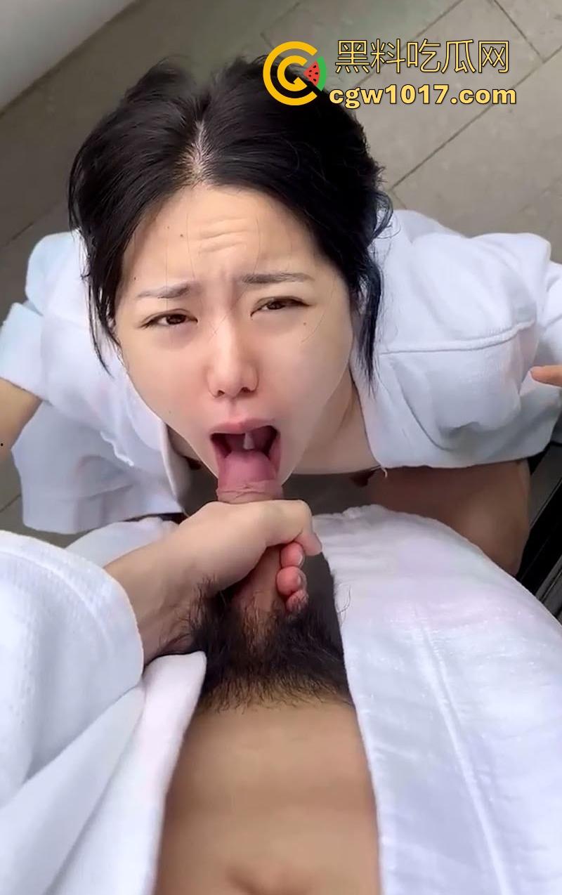 外网极品福利姬【Yuju】私拍合集流出，诱人大奶三洞全开，道具自慰高潮喷水，这颜值配这骚劲，反差直接爆表！-8