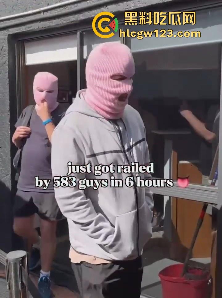 OF澳大利亚博主【安妮·奈特】发起大规模性挑战 6小时内与583名男子激情做爱 最后因大出血而入院！-3