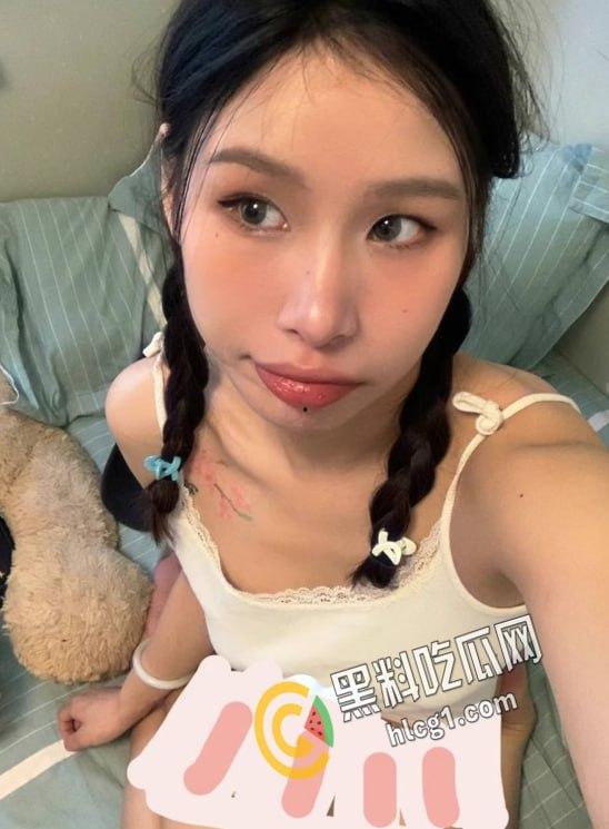 上海艺术学院极品身材 身高175的舞蹈女孩 刘颖 被渣男Pua不成 曝光性爱视频泄愤！-2