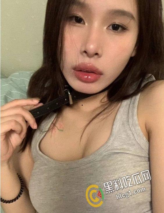 上海艺术学院极品身材 身高175的舞蹈女孩 刘颖 被渣男Pua不成 曝光性爱视频泄愤！-3