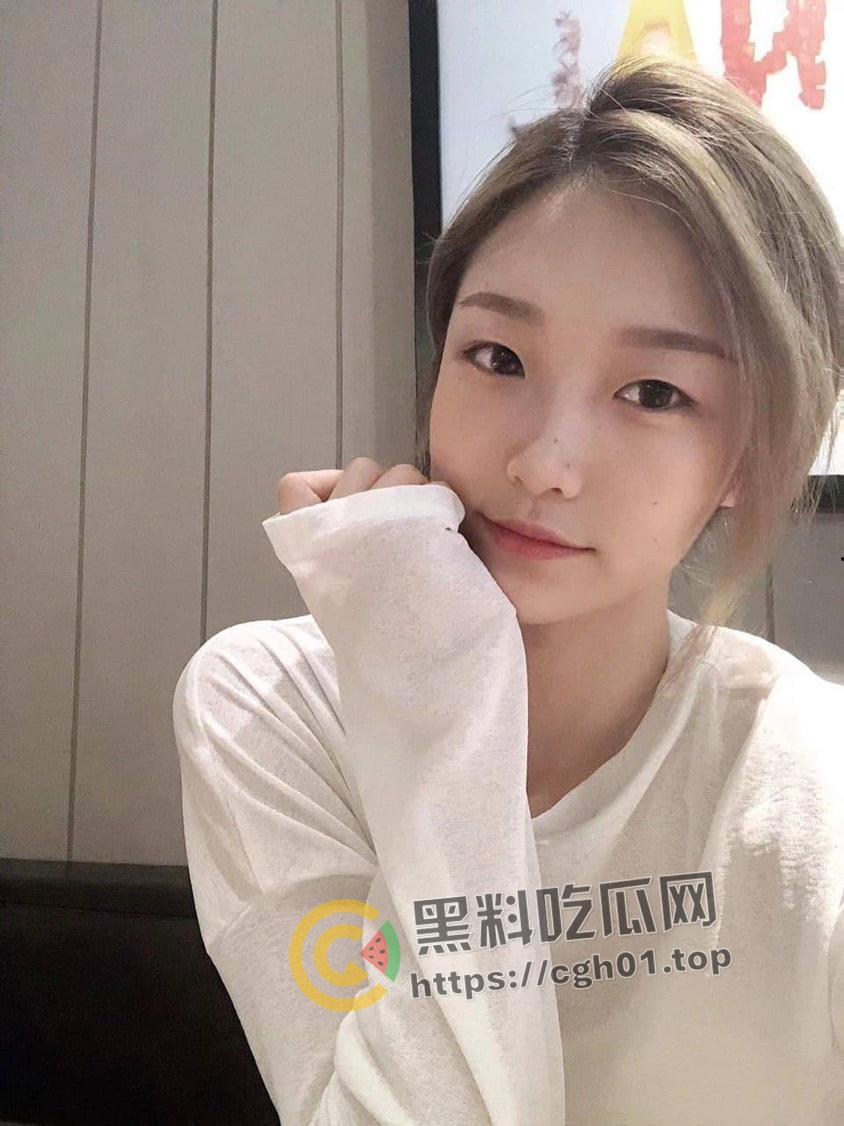 上海富家千金的反差时刻 粉色魅魔纹身下的淫荡娇娃  渣男流出最全整理-17