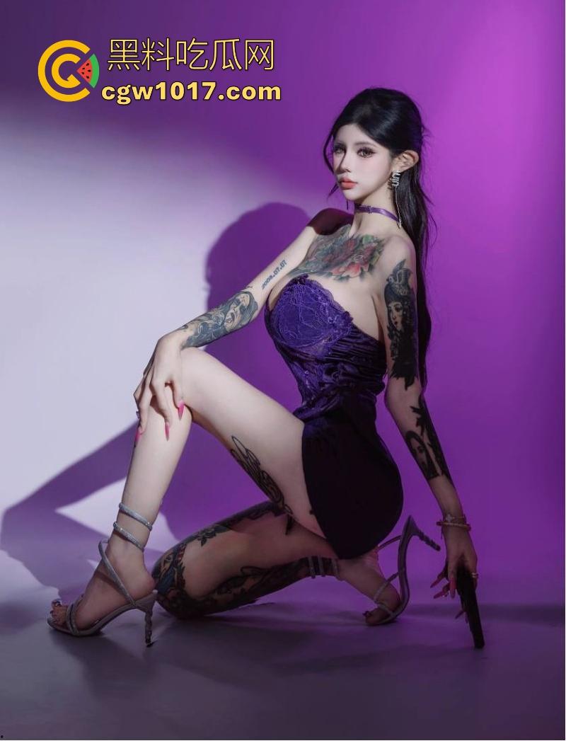 外网高颜值巨乳符文战士【蜜豆】最新作品流出,极品高颜值巨乳名媛婊,跪地给金主爸爸舔屌,性癖大开滴蜡爆操!-3