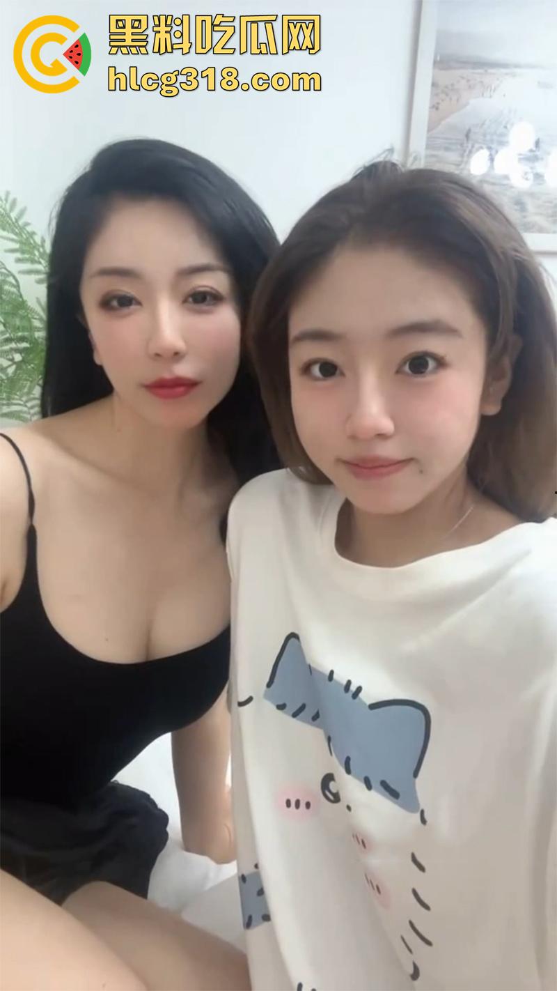 上海安静母女事件，母亲女儿身材都超极品，一起伺候大吊金主，尤其是妈妈真是魅惑十足啊！-1