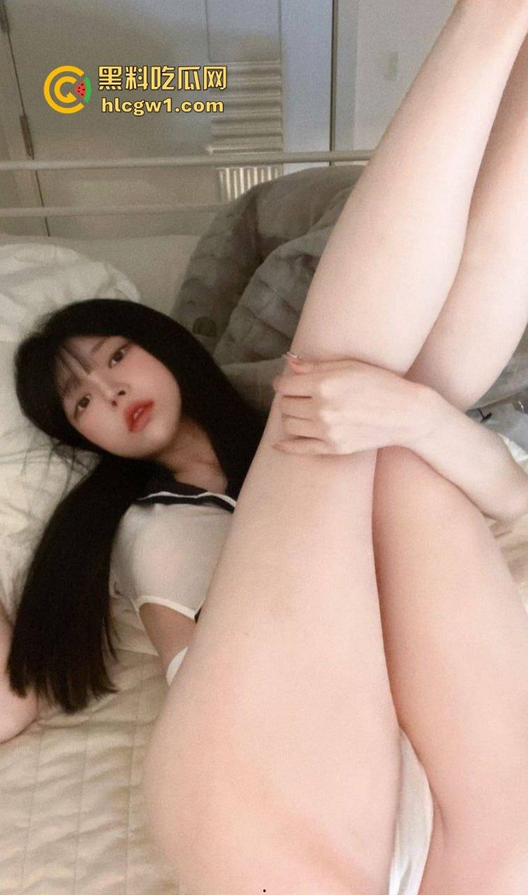 韩国极品反差骚货【Yudi】!巨乳肥臀裹上勾丝裤,花式写真勾魂摄魄,床上骚浪到让人欲罢不能!-2