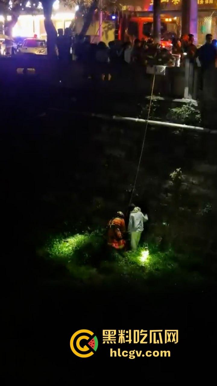 四川绵竹传媒学院发生恐怖连环杀人案 4名女生被先奸后杀 抛尸现场真实影像曝光-10