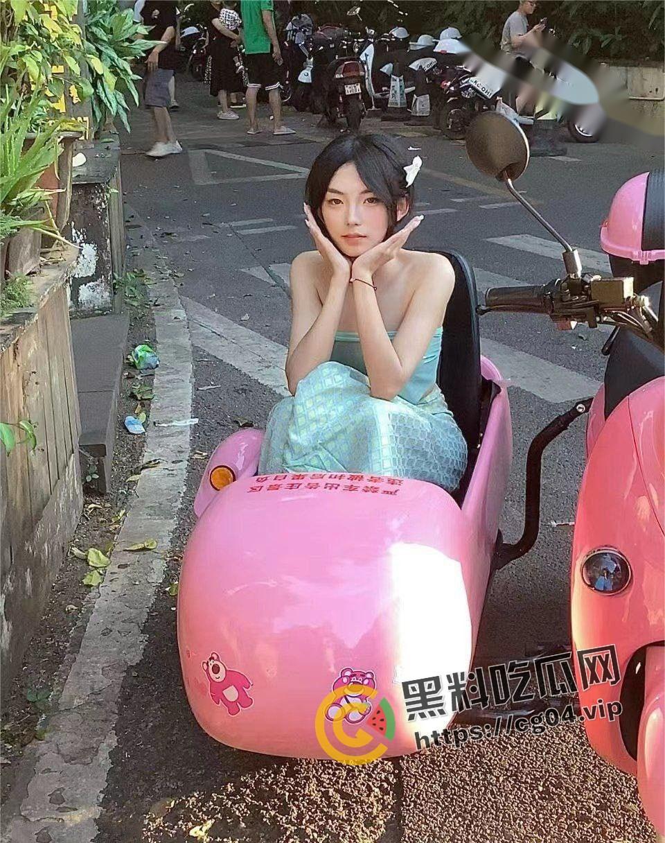 癞蛤蟆终于吃到了天鹅肉！蛰伏多年的猥琐男终于追到了女神 直接给干哭 还把女神给曝光了出来炫耀 多图警告-13