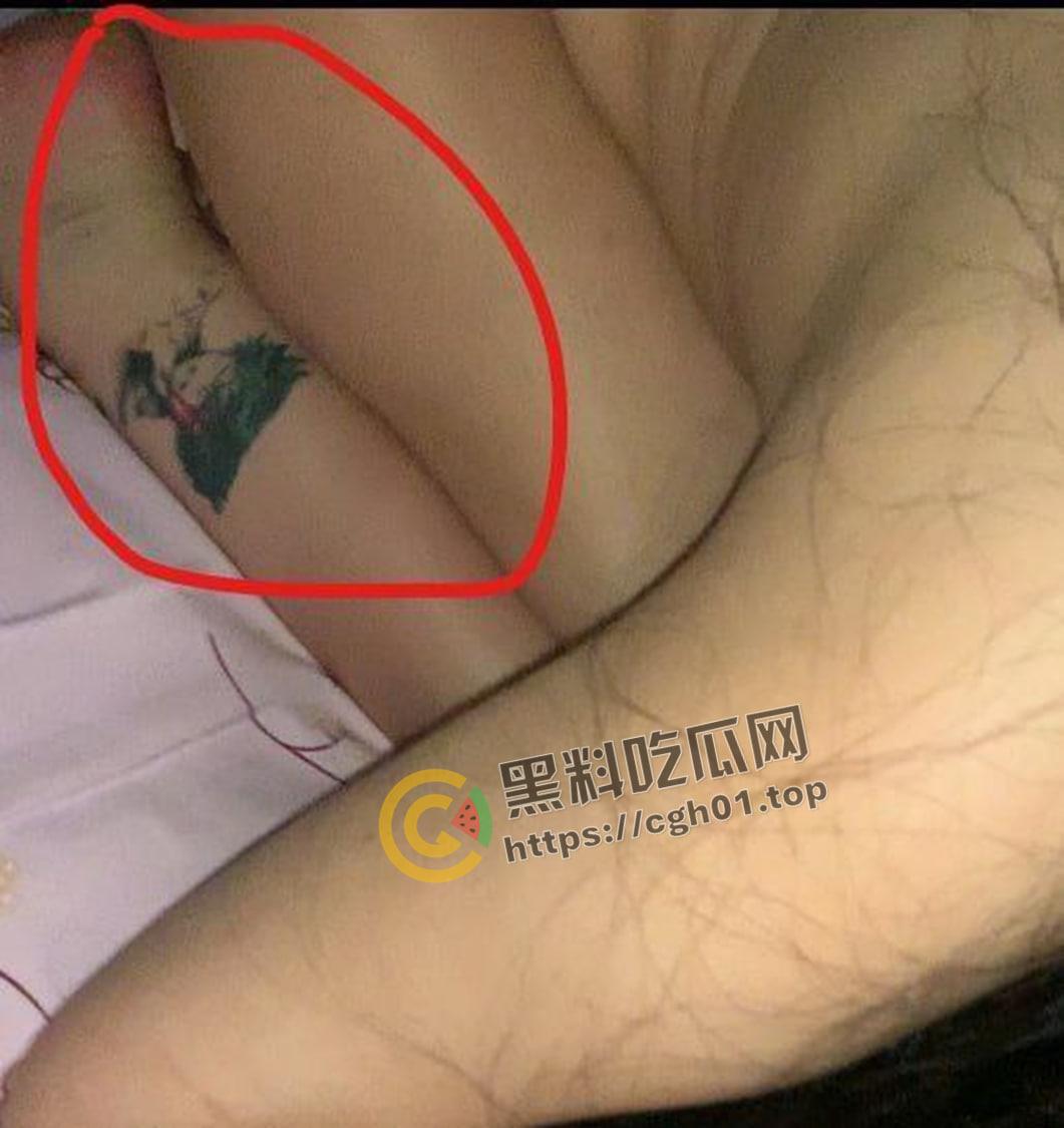 网盘流出！金主爸爸的校花母狗 黑丝高冷御姐被射满脸  爱cos的肉便器孕气都不会太差-19