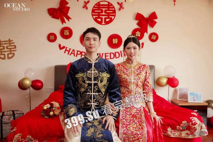 新婚 媚黑婊  给老公戴绿帽  被黑人操的嗷嗷叫 每一下都是暴击 痛苦和快乐并存  全程和尼哥中文交谈 无障碍-1
