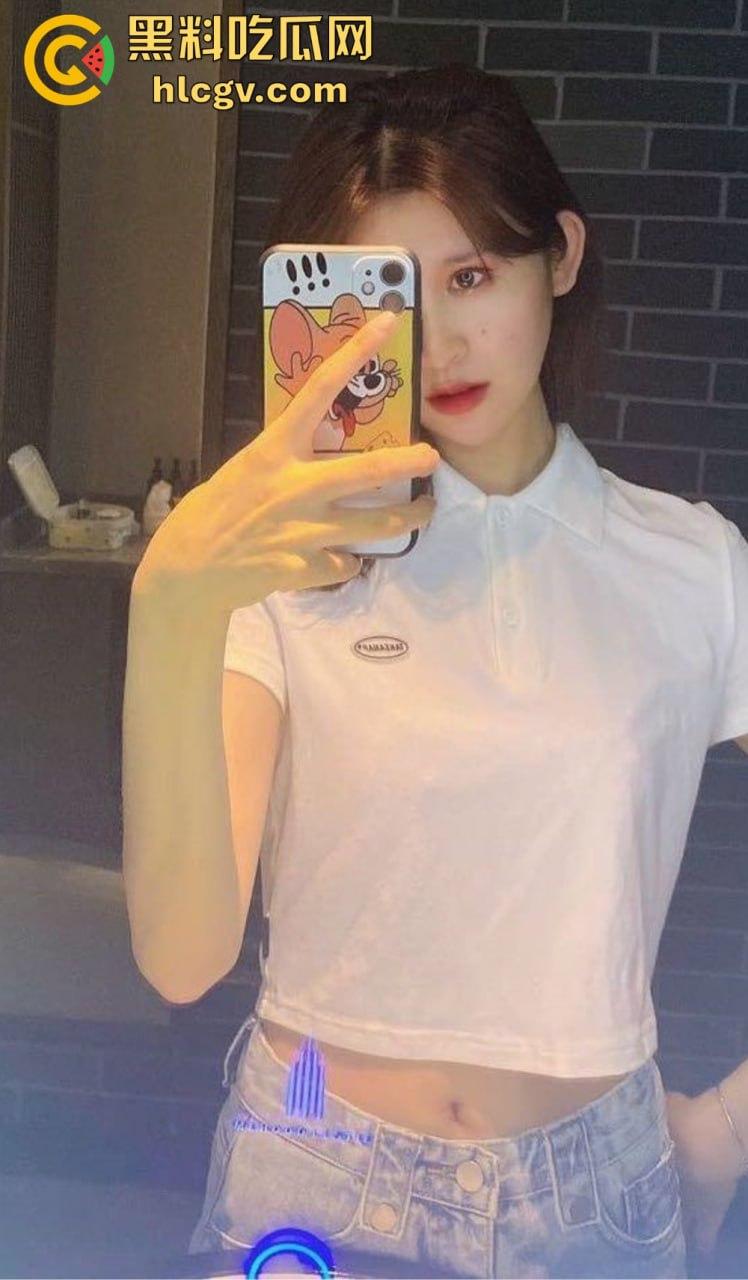 百度云惊爆富二代与极品女友啪啪视频!情侣私密日常被曝光,画面香艳十足!-9