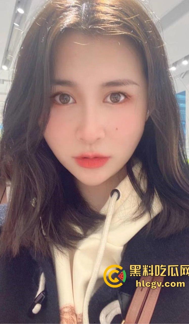 百度云惊爆富二代与极品女友啪啪视频!情侣私密日常被曝光,画面香艳十足!-12