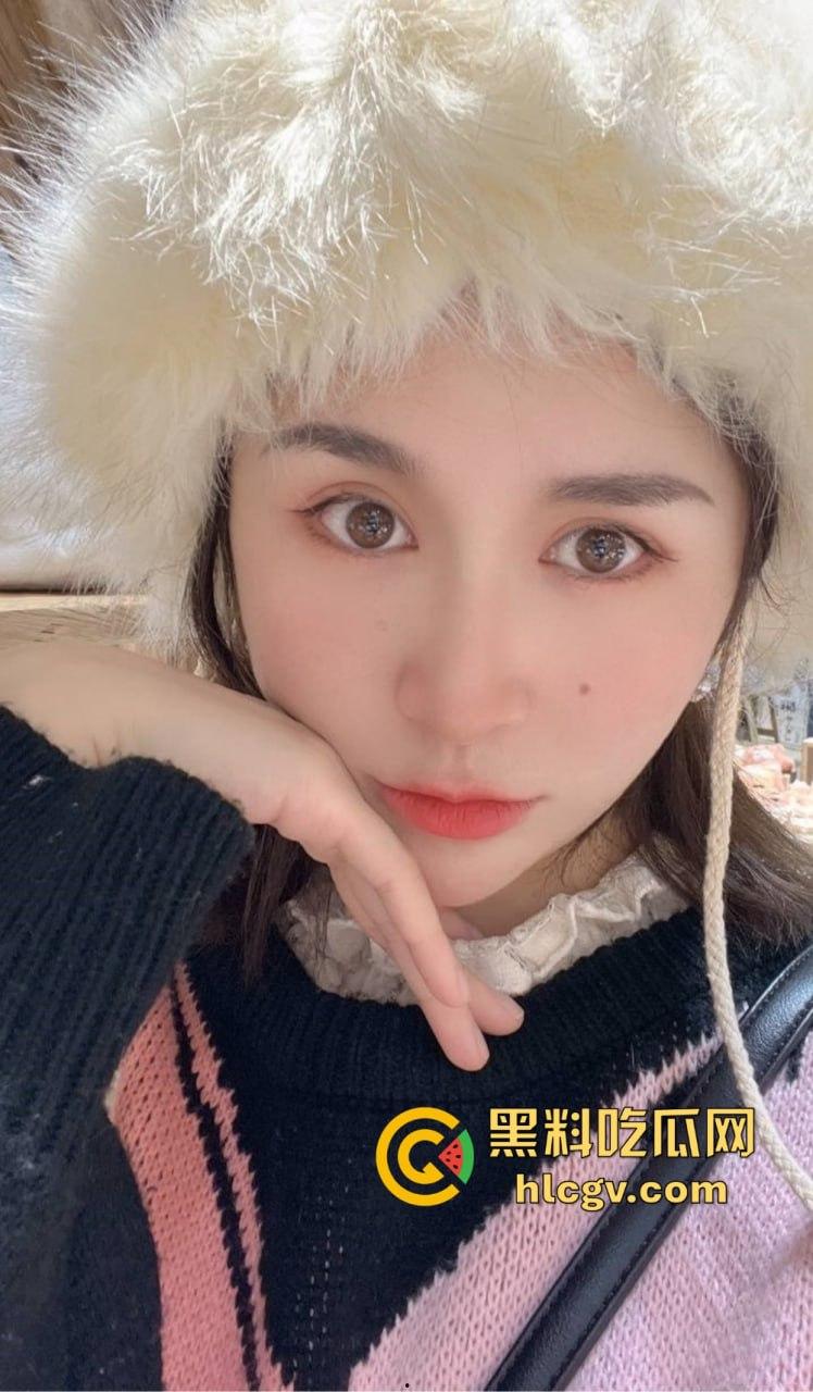 百度云惊爆富二代与极品女友啪啪视频!情侣私密日常被曝光,画面香艳十足!-16