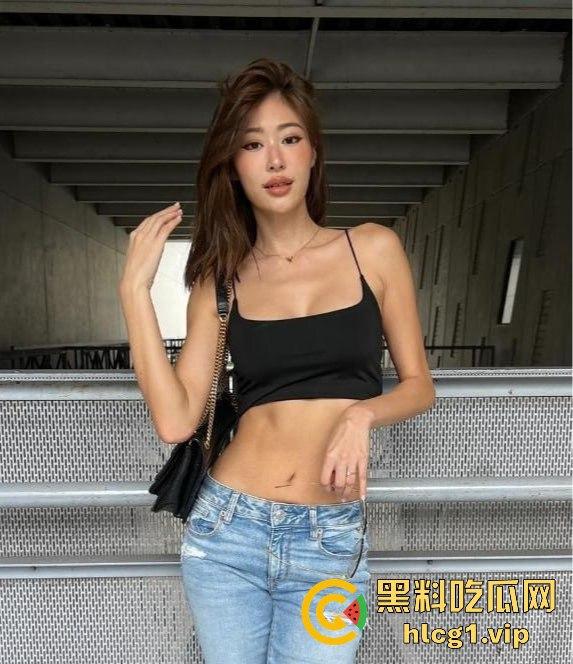 洛杉矶留学生蒲玫专约黑屌，大奶肥臀夹得黑人嗷嗷叫！-3