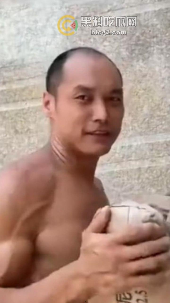 35岁小伙靠扛楼一天赚1000多,短短一年多攒下40万,赚钱秘密曝光!-9