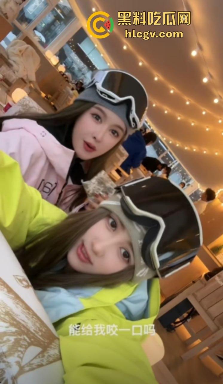 快手千万网红【二子爷】家暴出轨 潜规则偷吃女徒弟蓝牙 老婆曝光女徒弟给师傅深情口交视频！-19