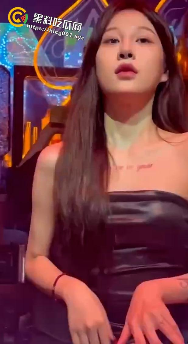 好女孩合集 漂亮妹妹榨干青春最后一滴血 接盘侠做梦都不敢想的场景-11