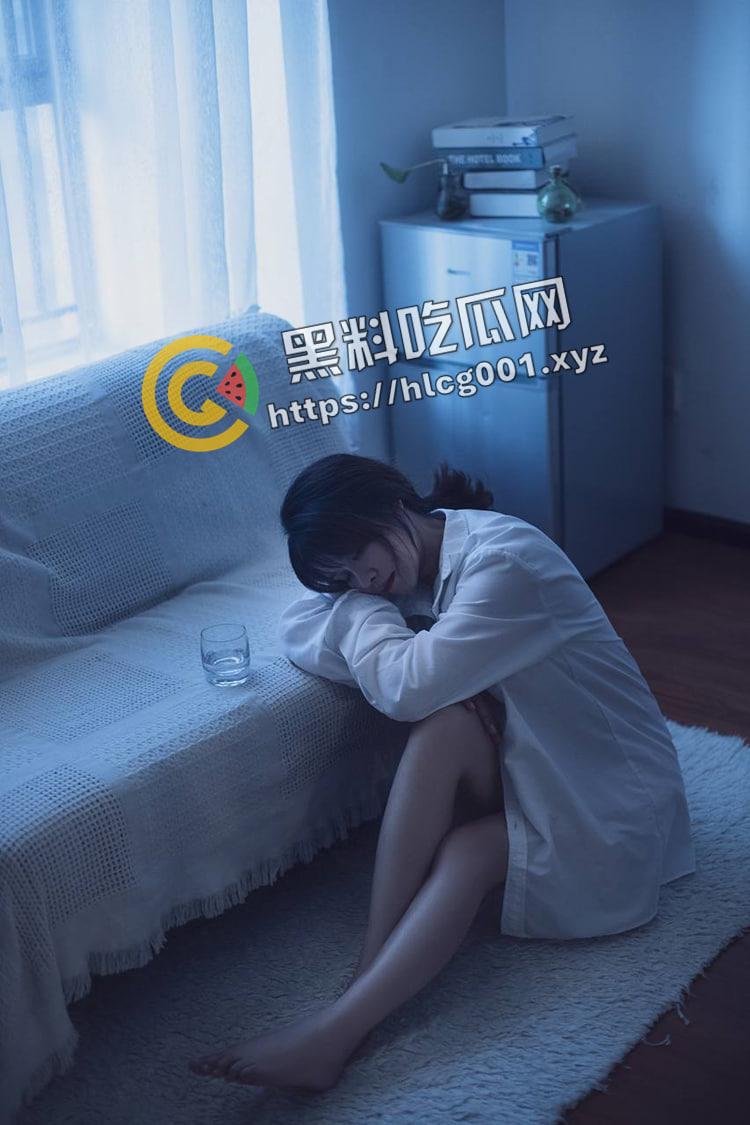 贵州六盘水二婚母狗 为了孩子甘愿做鸡吧套子 深喉后入 逼毛比头发都旺盛-1