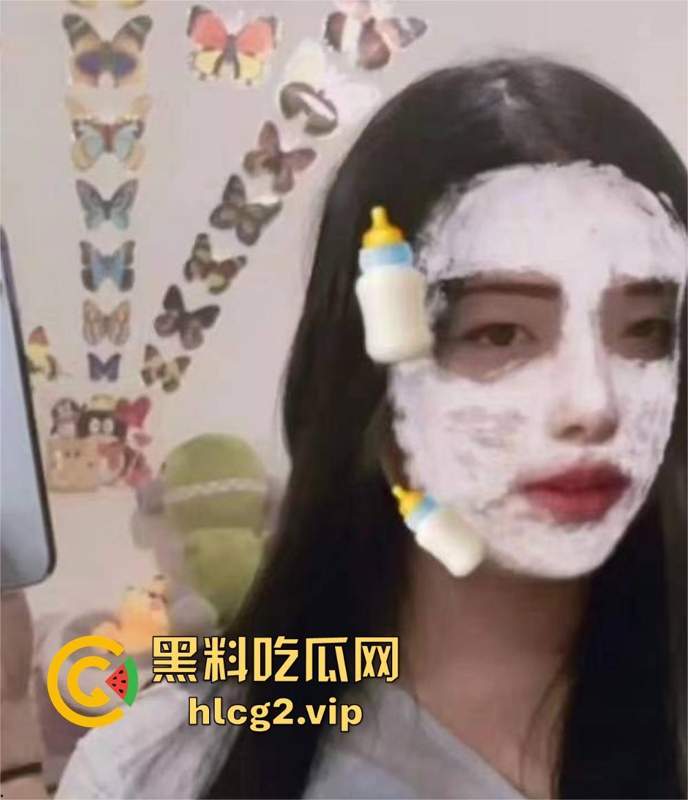 杭州男子陌陌约炮遇大妈，硬着头皮上阵！后入猛操还要边听大妈打电话，剧情真够离谱!-3