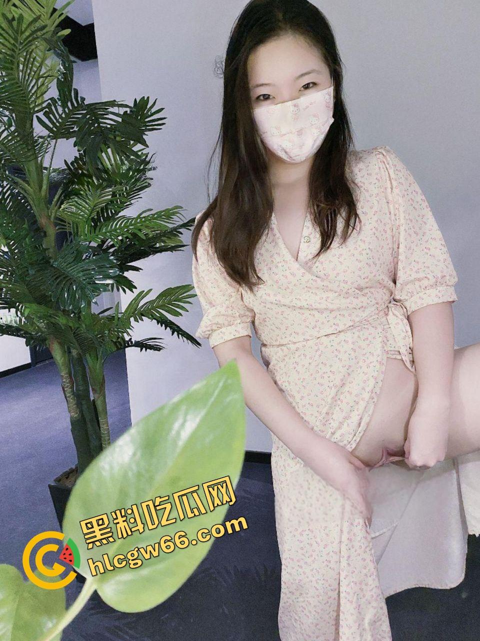 国产阴环少女重口翻车!骚穴套环锁紧开到发紫,乳头逼缝全戴金属拘环,母狗调教玩成环中环!-5