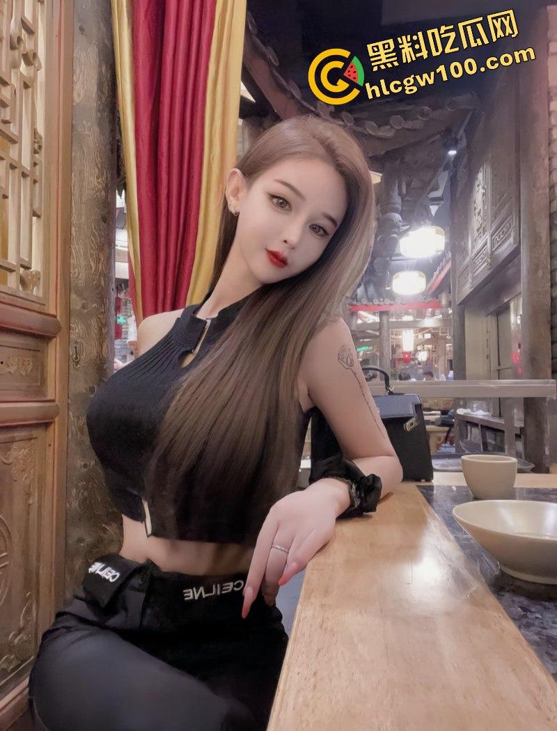 成都极品高颜值名媛范【TS安安】尺度私拍视图福利 约炮各路大屌哥 后门打开狂被草!-11