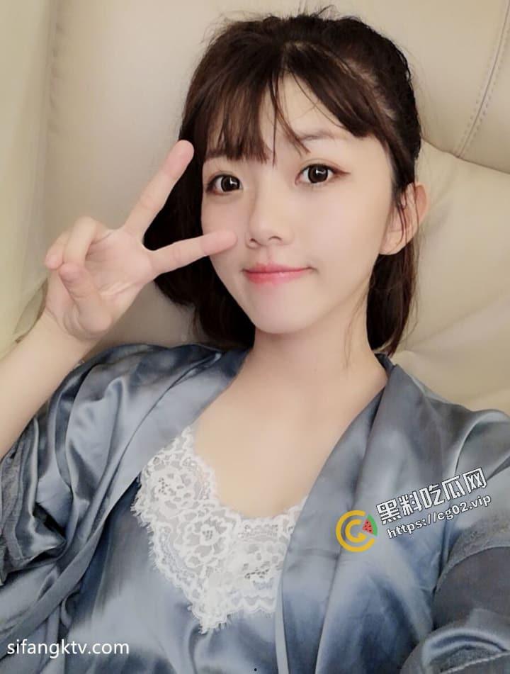 极品反差婊【李欣】被男友调教，做爱中语音套路追求者，模拟做爱过程，咦人还怪好的，让舔狗也有参与感-2