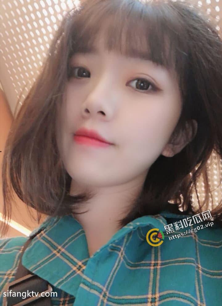 极品反差婊【李欣】被男友调教，做爱中语音套路追求者，模拟做爱过程，咦人还怪好的，让舔狗也有参与感-7