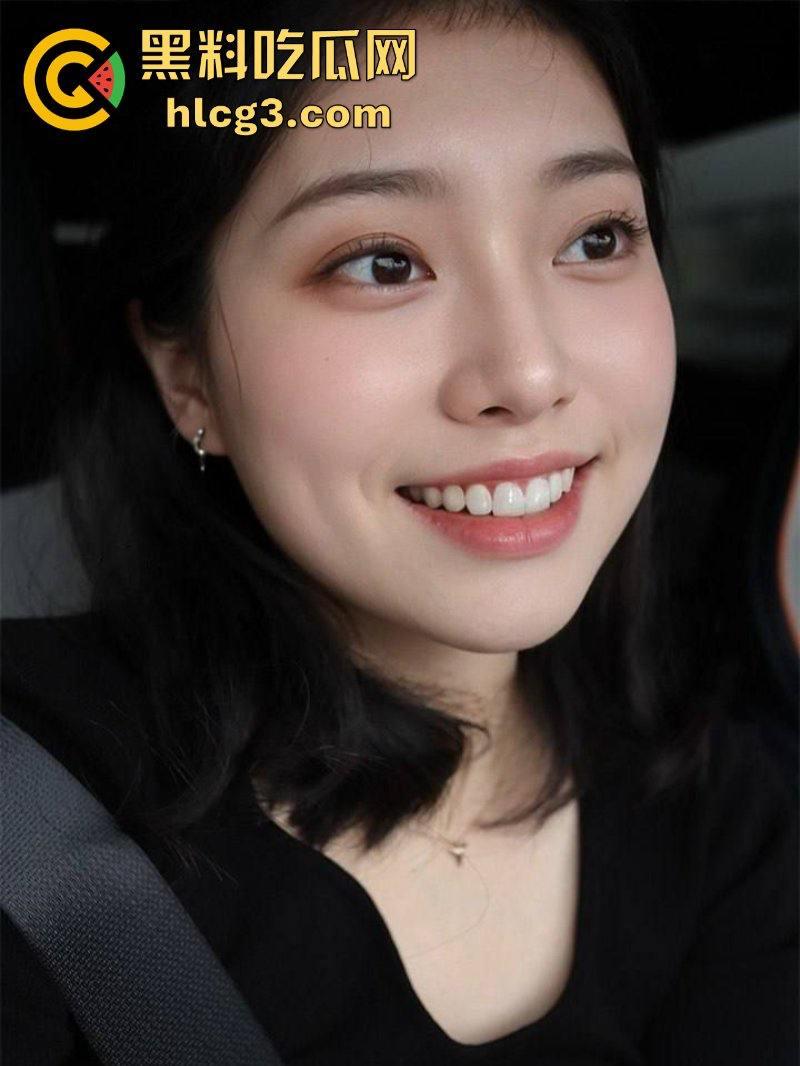 反差女友【秦嘉倪】连体黑丝露出白虎美鲍 被男友猛操淫叫不断!-4