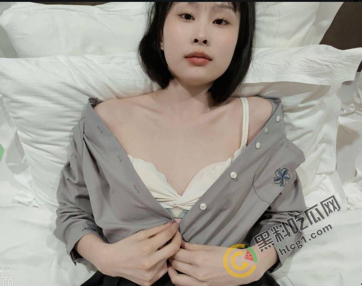 山西小少妇「李敏」私密生活曝光:人前贤良淑德,床上风情无极限,吃鸡吧如同吃饭-4