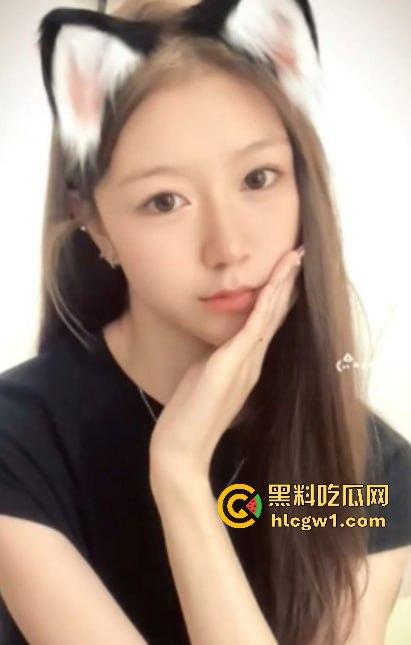 珠海职业学院【王紫宣】被学长PUA带到出租屋 抽搐着被爆操 狠搞到快断气还嚷着要更多！-6