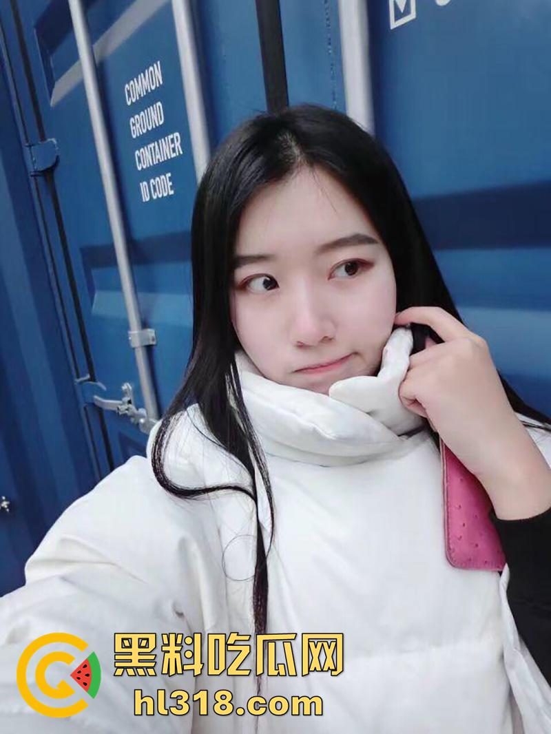 别人老婆操着就是爽!辽宁大连新婚少妇【邵雨慧】,背着老公到处偷情做爱,出轨多人被曝光!-1