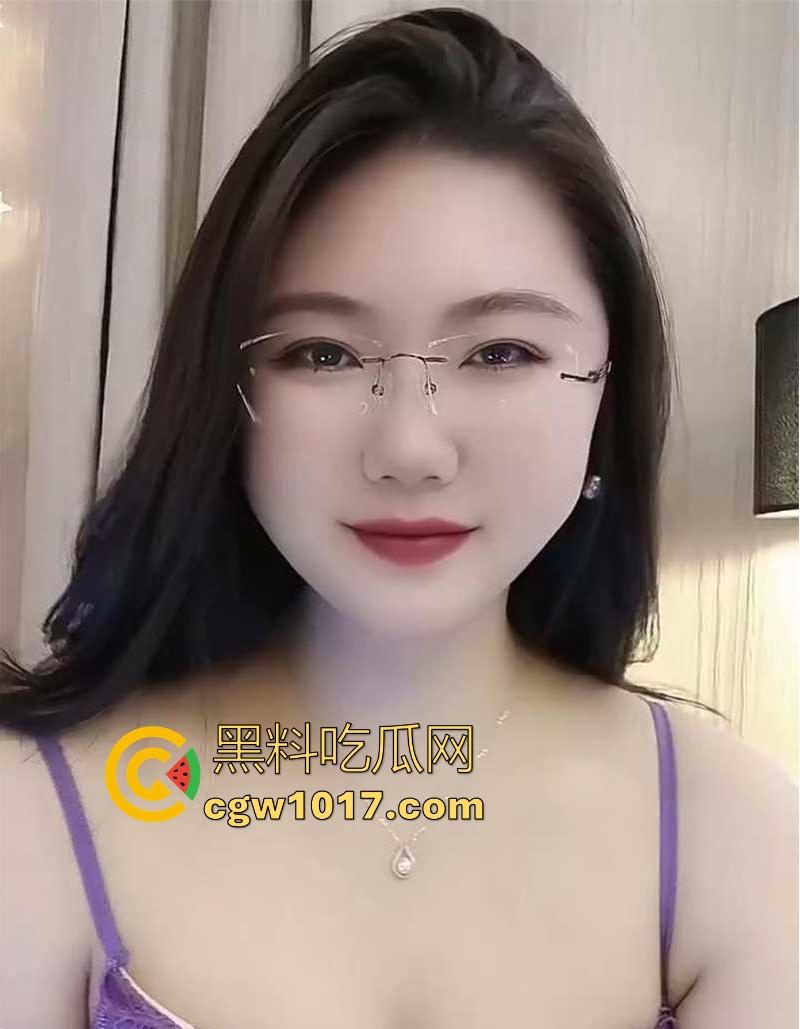 快手微胖熟女网红【耲戇薹脔素姐】不雅视频流出!线下被大哥约炮,跪地含屌猛舔,完美露脸浪叫销魂!-2