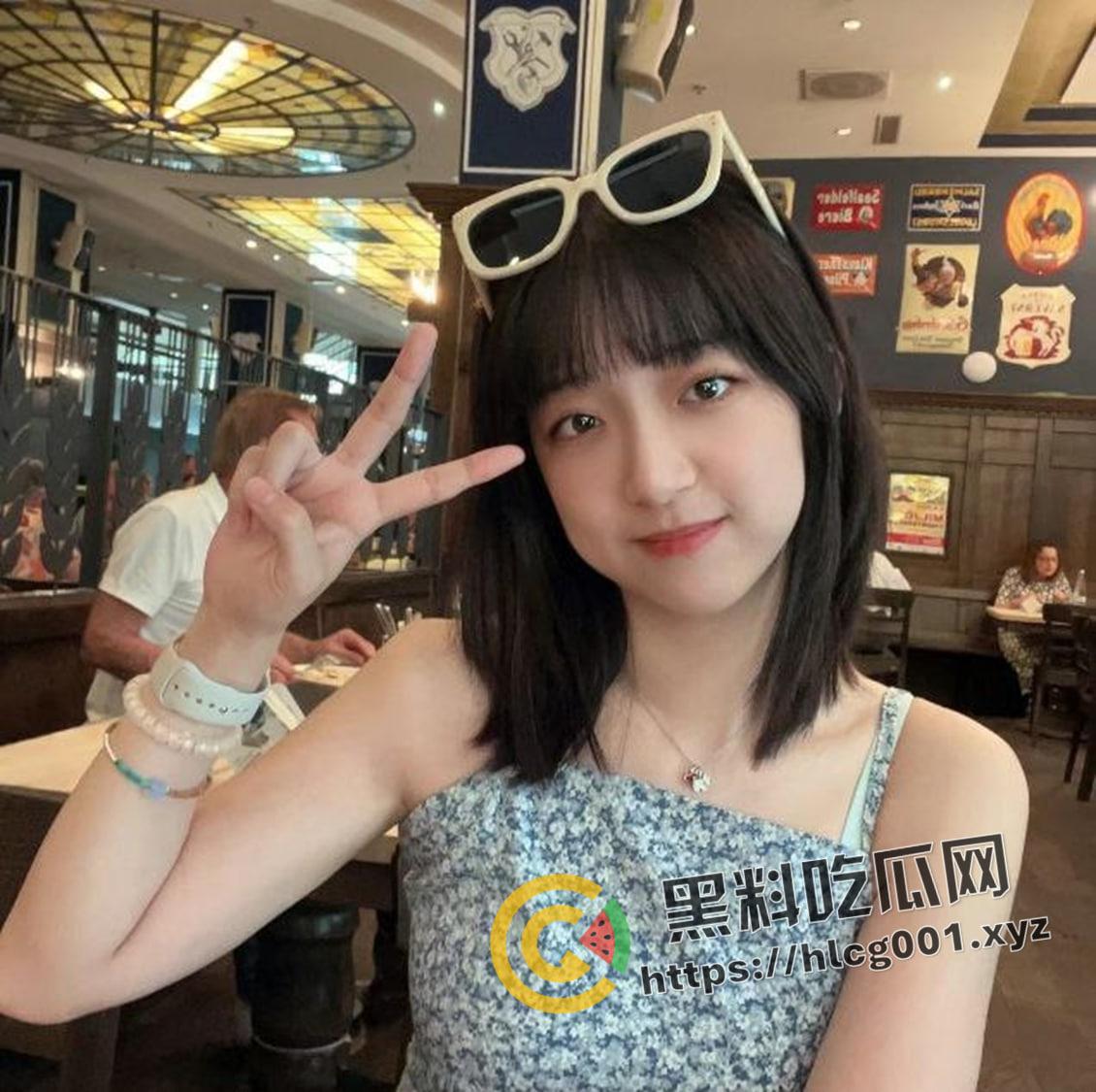 甜美学妹爱上我!上海女大学生私密流出 甜美笑容 白嫩酮体 妈妈我恋爱了-4