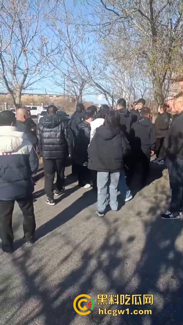 辽宁大连瓦房店一艘轮船被外籍船撞沉 七人下落不明 疑似间谍船?-3